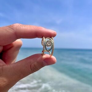 Elegant Gold Hamsa Ring (adjustable)